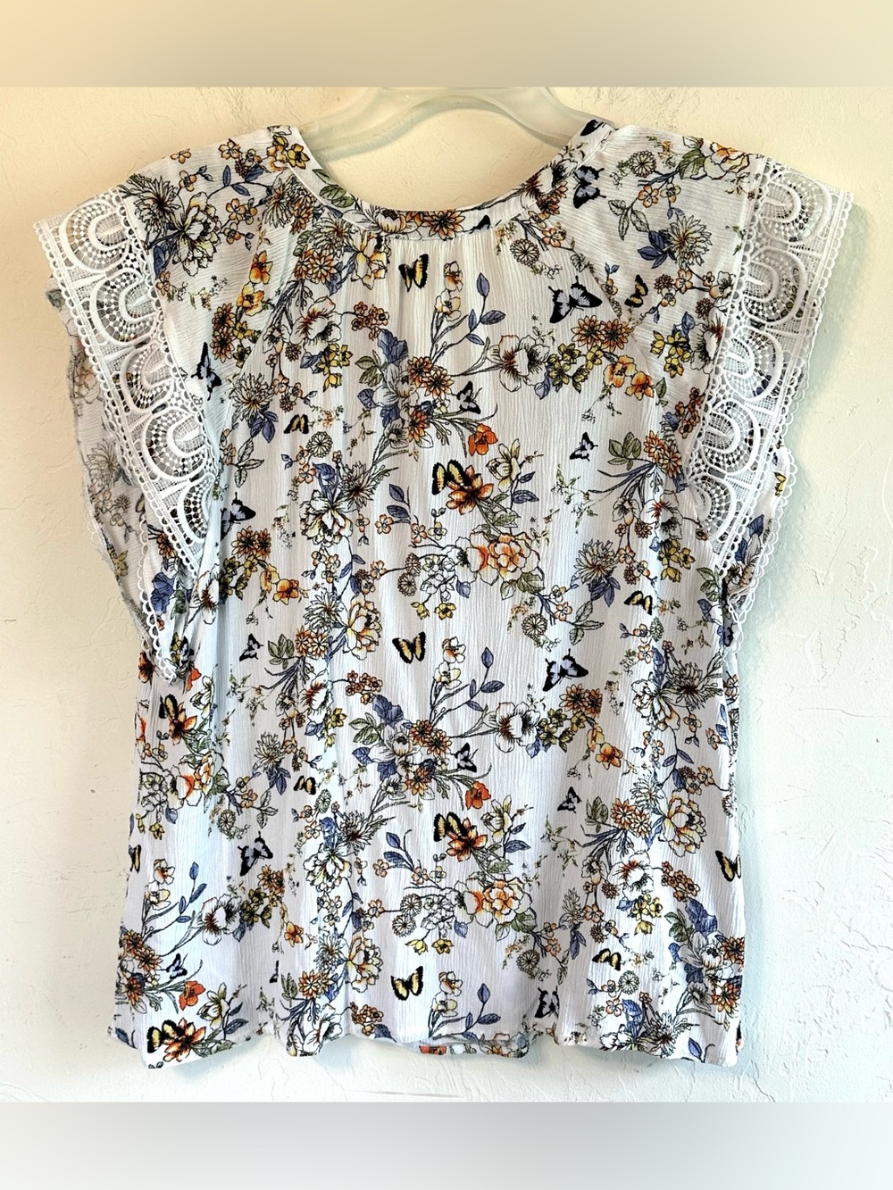 Indigo Rose White/Multi Butterfly Floral Lace Detail Flowy Boho Blouse Top Sz 2X - Picture 5 of 8